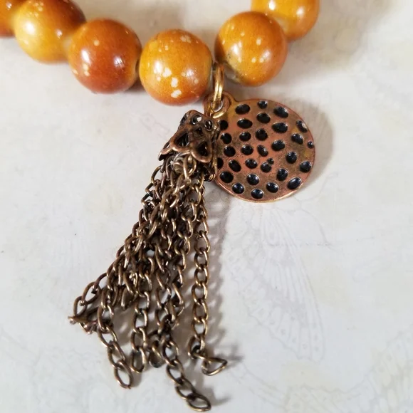 Hand Crafted Boho Beaded Gold Tone Charm Stretch Bracelet - Picture 3 of 16